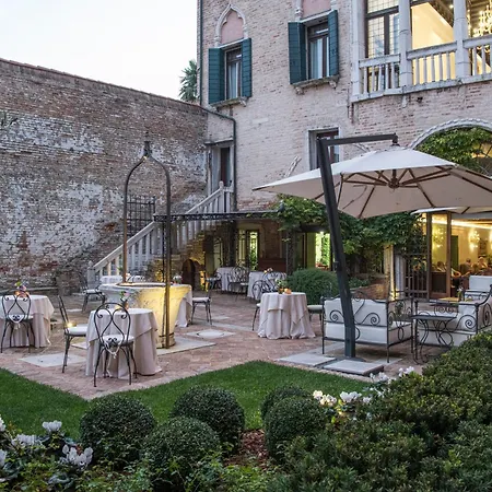 Hotell Nani Mocenigo Palace 5*