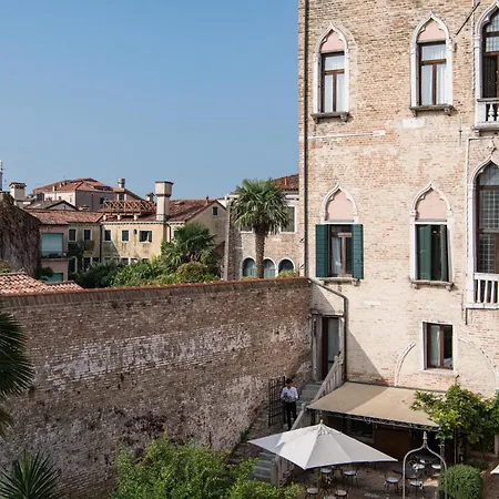 Nani Mocenigo Palace