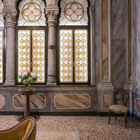 Hotell Nani Mocenigo Palace 5*