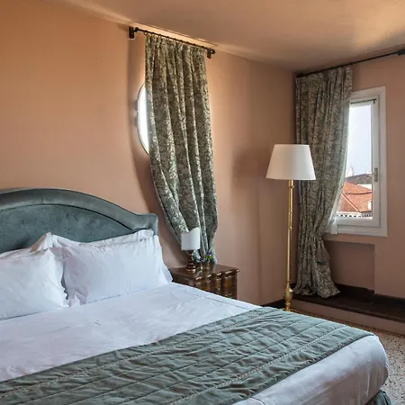 Nani Mocenigo Palace 5*