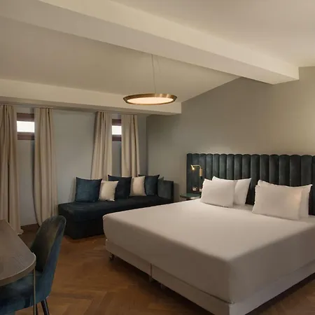Nh Santa Lucia البندقية
