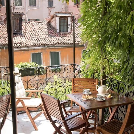 Apartment San Giacomo Venice