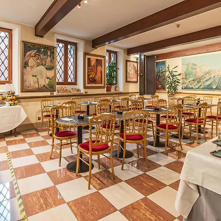 Hotel La Fenice Et Des Artistes Venetië