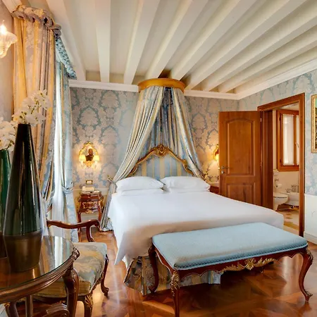 Hotel Canal Grande