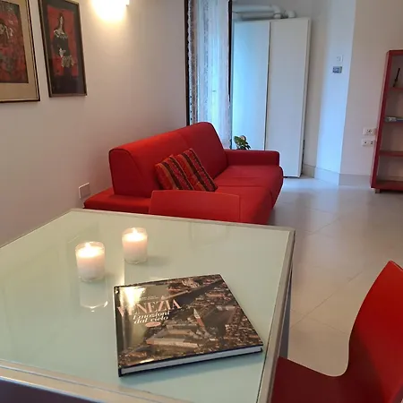 Ca' Priuli 2 Apartment *