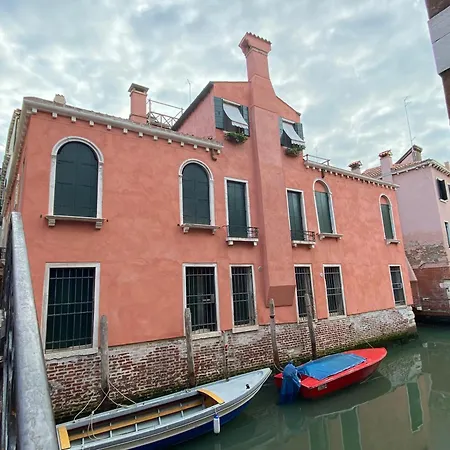 Apartment Ca' Priuli 2 Venice