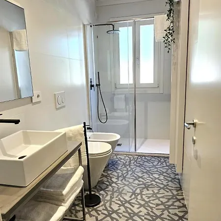 Lejlighed Cozy Small With Private Garden *