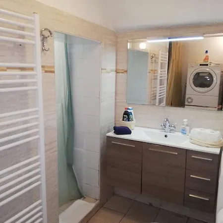 Charme Holidays Appartement