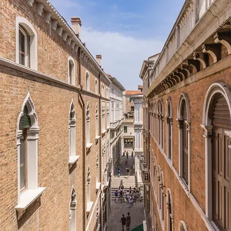 San Marco 1692 In The Heart Of @venice *
