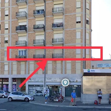 Arbi Venice Station Guest house *