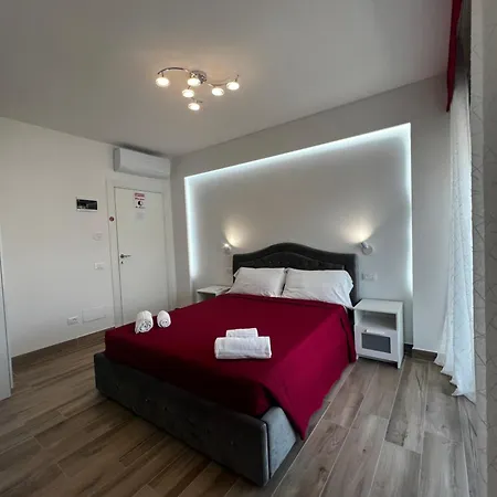 Arbi Venice Station Guest house *
