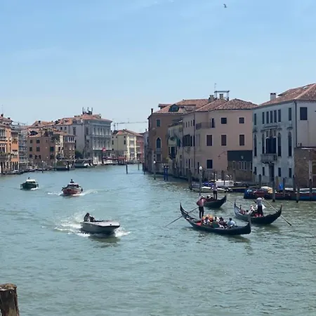 Apartment Palace Canal View By Wonderful Italy