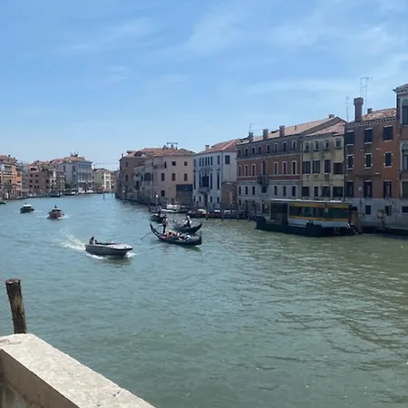 Apartment Palace Canal View By Wonderful Italy Venice