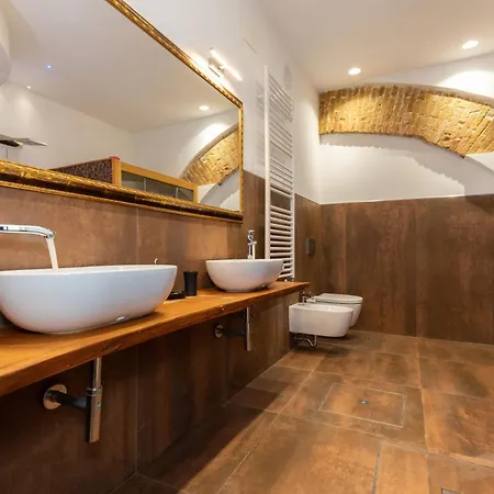 Apartment Giorgiapartaments Bronze Esclusive