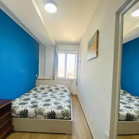Venice Station House Homestay *