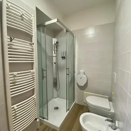 Homestay Venice Station House
