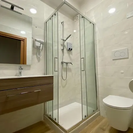 Venice Station House Homestay