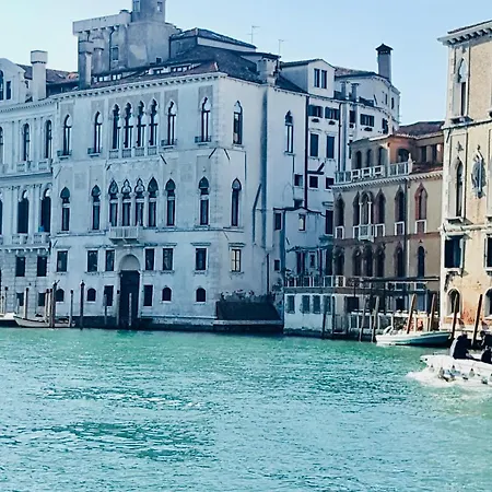 Appartamento Attico Canal Grande A Palazzo Contarini Corfu Venezia