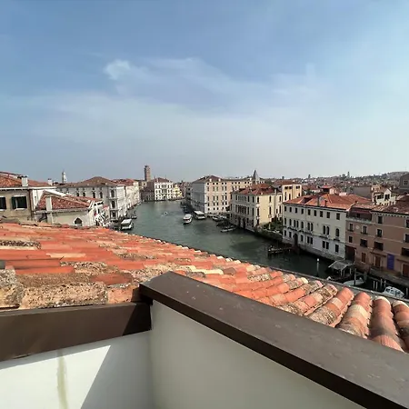 Attico Canal Grande A Palazzo Contarini Corfu Appartamento *
