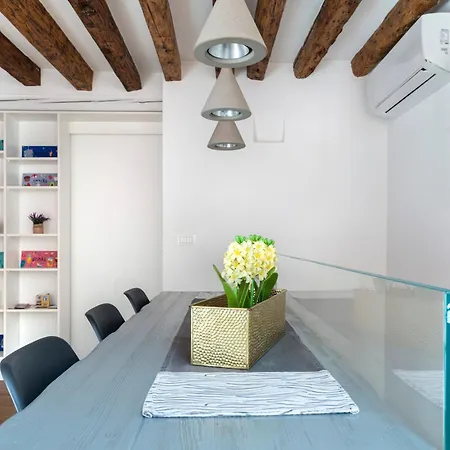 Guest house Tre Elementi, Close The Grand Canal Venice