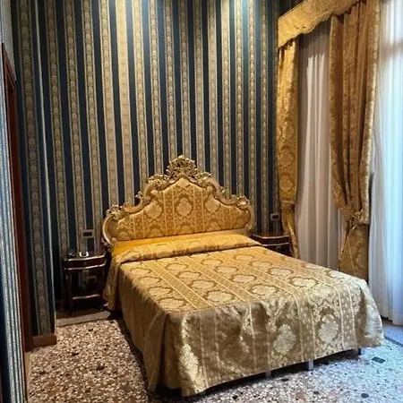 Pensión Ca' San Zaccaria