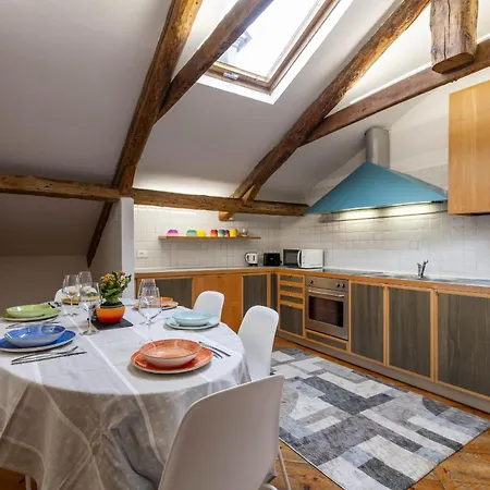 Accademia Sunshine With Terrace Apartment *
