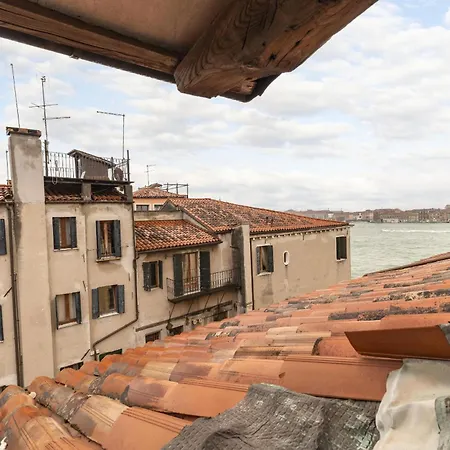 Accademia Sunshine With Terrace Apartment *