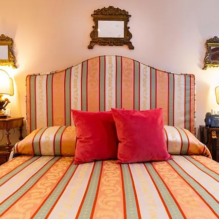Palazzo Schiavoni Residenza D'epoca & Suite-apartments Apartamento