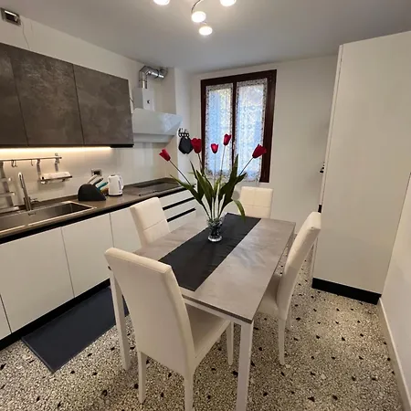 Apartment Ca' Delfina Venice