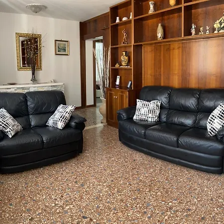 Ca' Delfina Venice