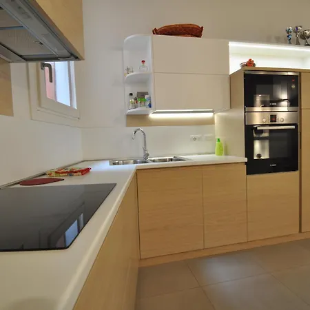 The Of The Ship Builder Apartment *