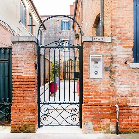 Di Lusso Con Terrazza Sull'acqua Villa Venice