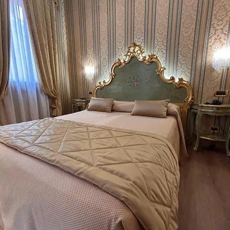 Hotel Al Graspo De Ua 3*