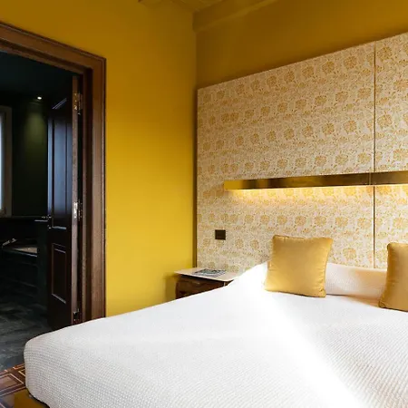 Dimora San Trovaso Enchanting Four-bedrooms * Venice