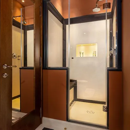 Dimora San Trovaso Enchanting Four-bedrooms * Venice