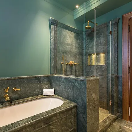 Dimora San Trovaso Enchanting Four-bedrooms Apartment *