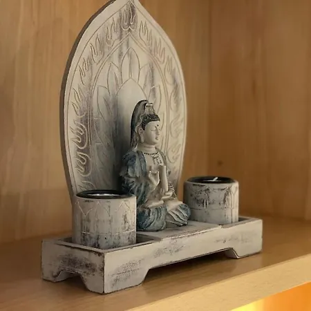 Apartment Buddha In Venice