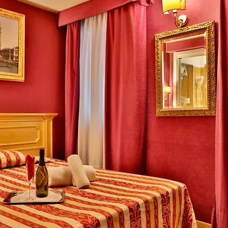 Noemi Hotel Venice