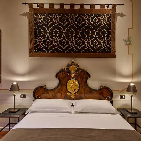 Unahotels Ala Venezia-adults 16