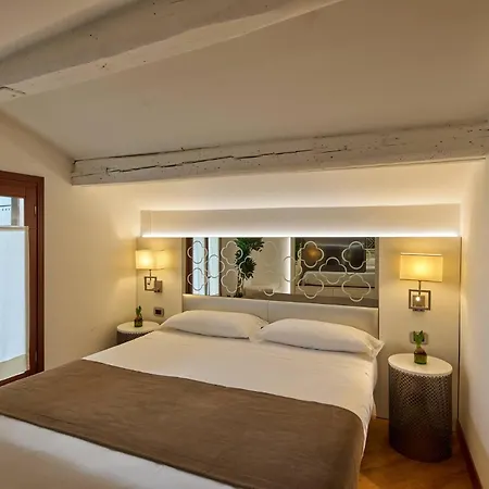 Unahotels Ala Venezia-adults 16 3* Venice