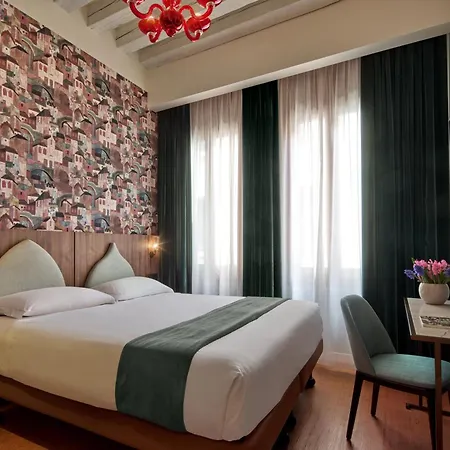 Hotel Unahotels Ala Venezia-adults 16 Venice
