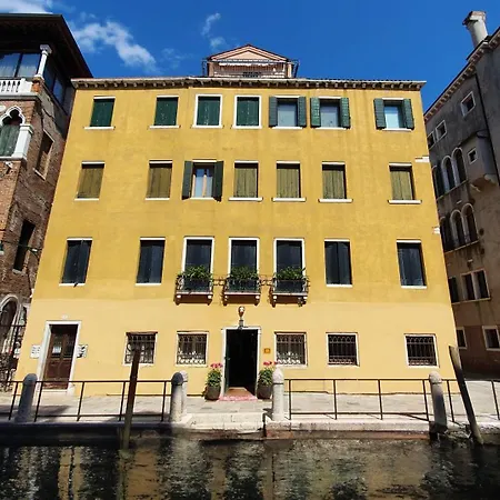 Ca' Messner 5 Leoni 2* Venice