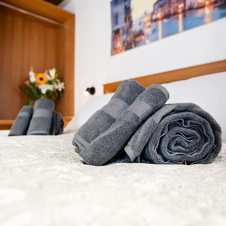 Intera Palazzina Al Centro Di Holiday home *