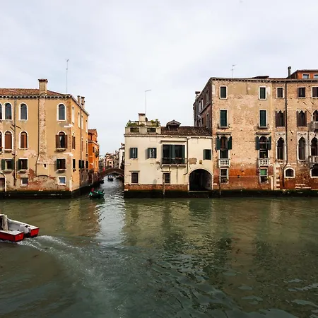 Tintoretto Cozy Duplex R&r Apartment *