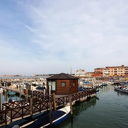 Apartment Tintoretto Cozy Duplex R&r Venice