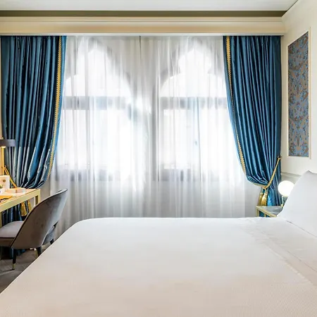 Doni Hotel