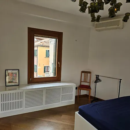 Casa Rossa Vista Canale Apartamento