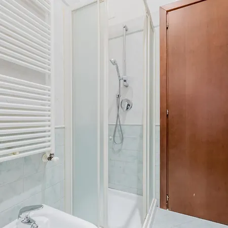 Elegant 7 Minutes From Piazza San Marco! Apartment