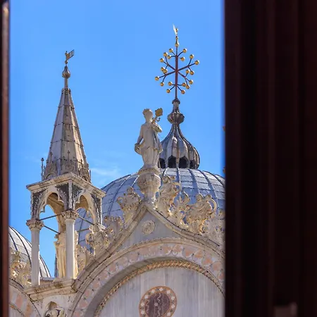 286 Piazza San Marco *