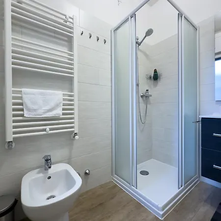 Venezia-mestre Design Bros#1 *